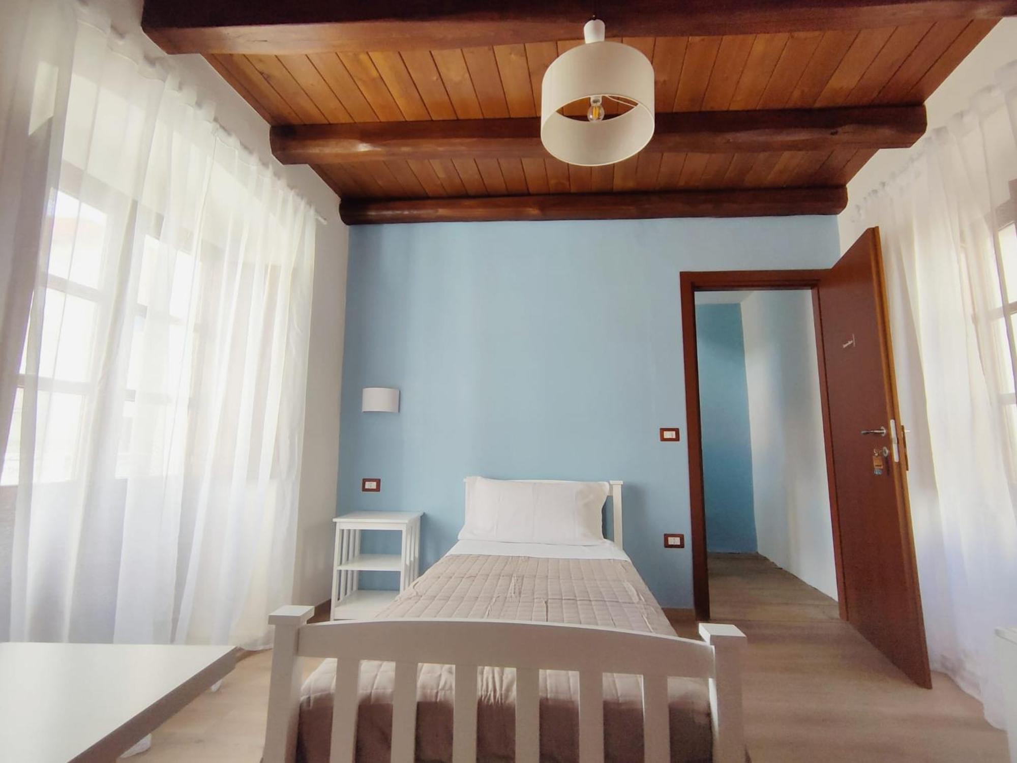 Donna Raffaela Bed and Breakfast Tertenìa Eksteriør billede